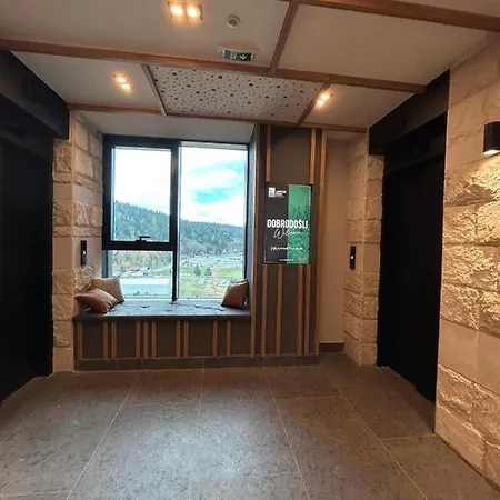 In - Out With View And Private Garage Daire *